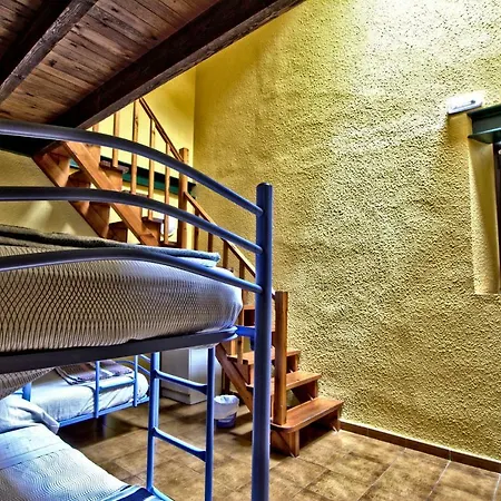 Juvenil De Bustiello Hostel