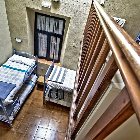 Hostel Juvenil De Bustiello
