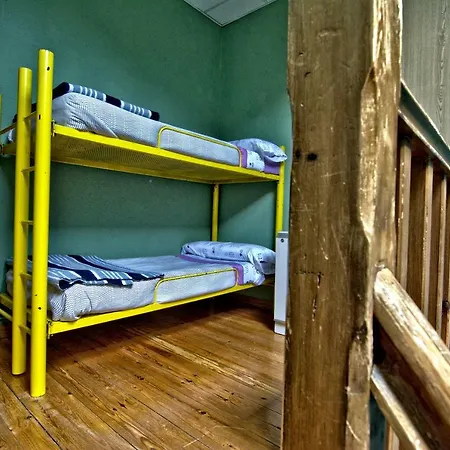 Juvenil De Bustiello Hostel